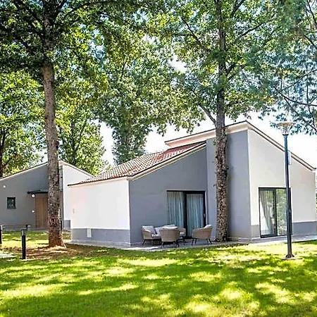 Forest Resort 4*