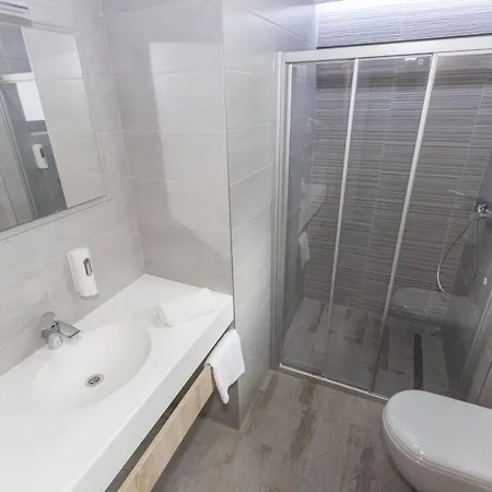 Üdülőközpont Forest 4*